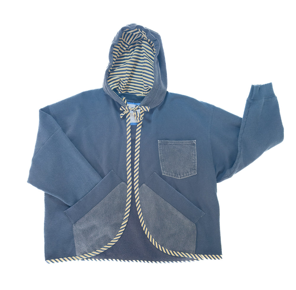 Charm Cape