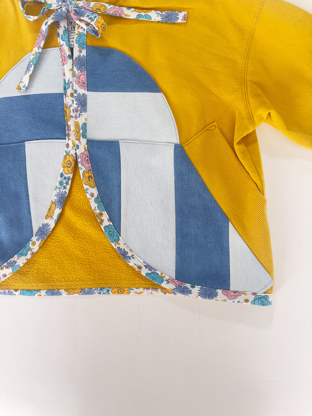 Charm Cape