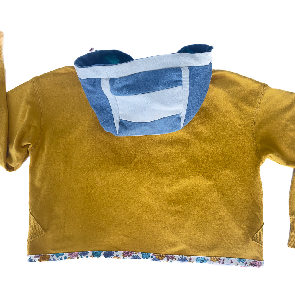 Charm Cape